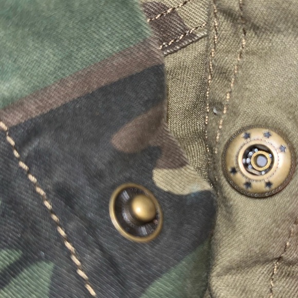 Forever 21 size large mens camo jacket - Picture 4 of 4